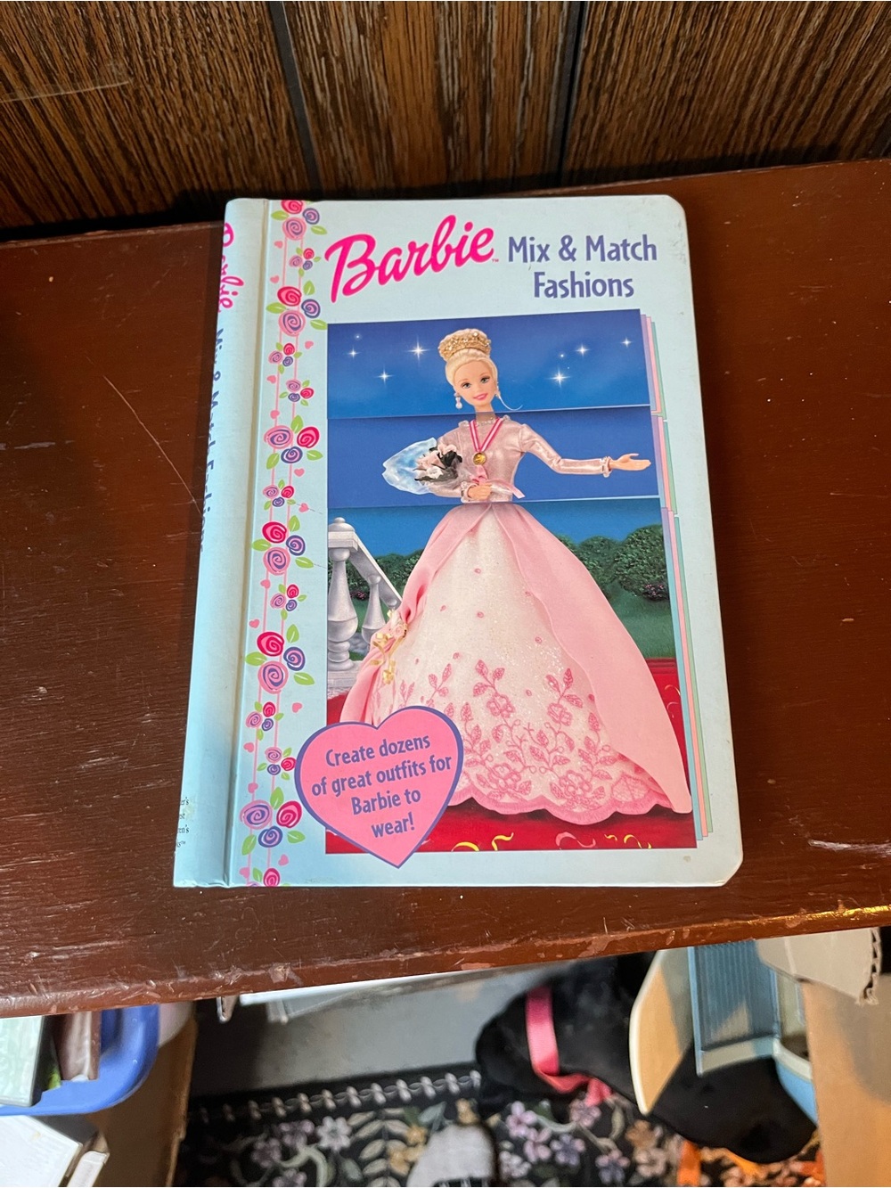 Barbie Mix and Match Fashions Sectioned Flip Book by Balducci, Rita Board book